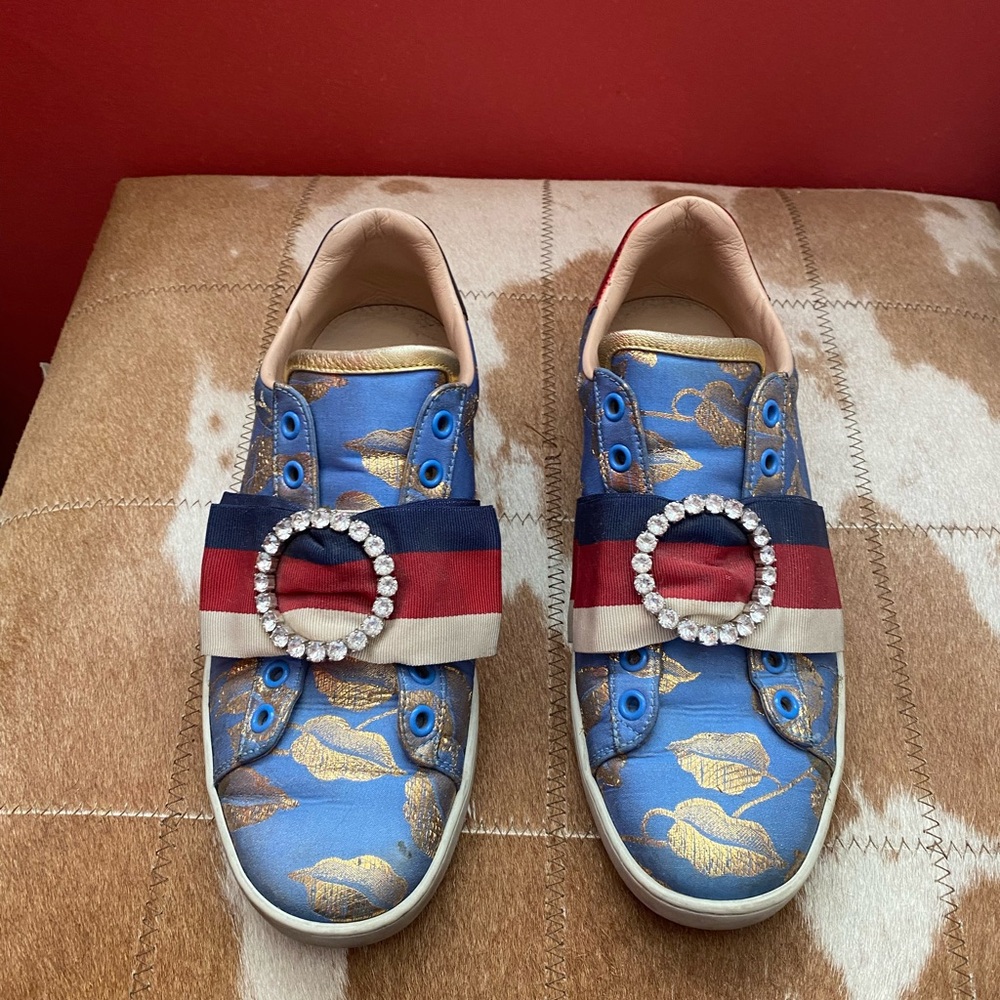GUCCI sneakers